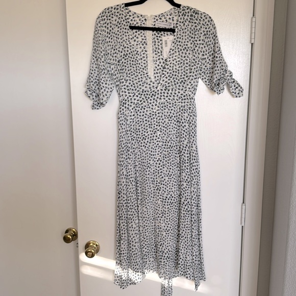 Faithful the Brand Floral Dress NWT - Picture 1 of 4